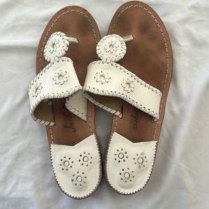 Jack Rogers white sandals with medallion detailing - SZ 7